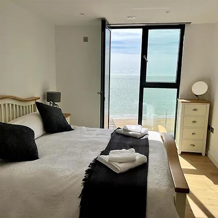 Sohot Stays Royal Sands Seaview Apt Free Parking Sleeps 4 Ramsgate Exterior photo
