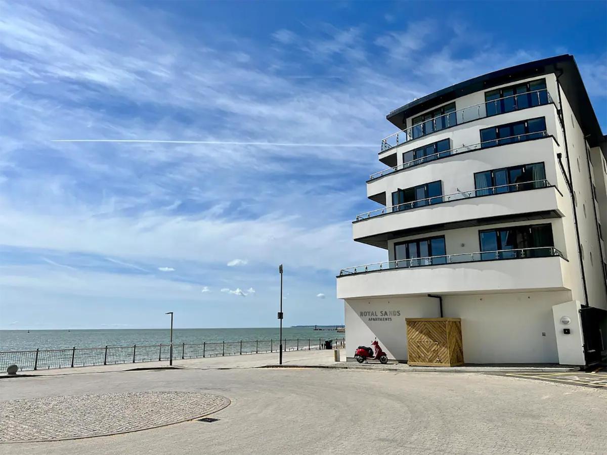 Sohot Stays Royal Sands Seaview Apt Free Parking Sleeps 4 Ramsgate Exterior photo